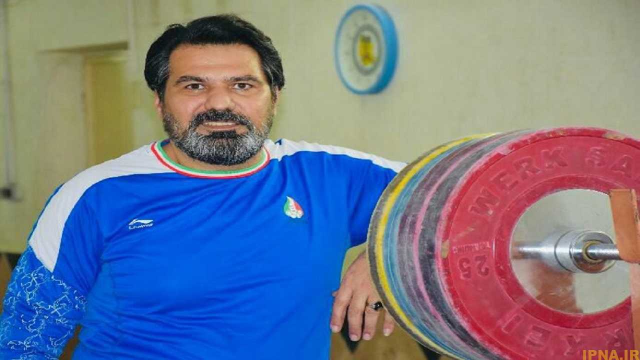 مشاوران خوبی در کنار مرادی حضور ندارند / بزرگتری در فدراسیون وزنه برداری وجود ندارد تا اختلافات را حل کند