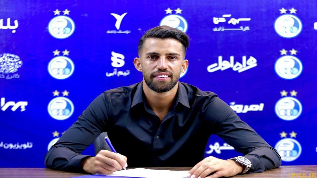 رضاوند با استقلال تمدید کرد