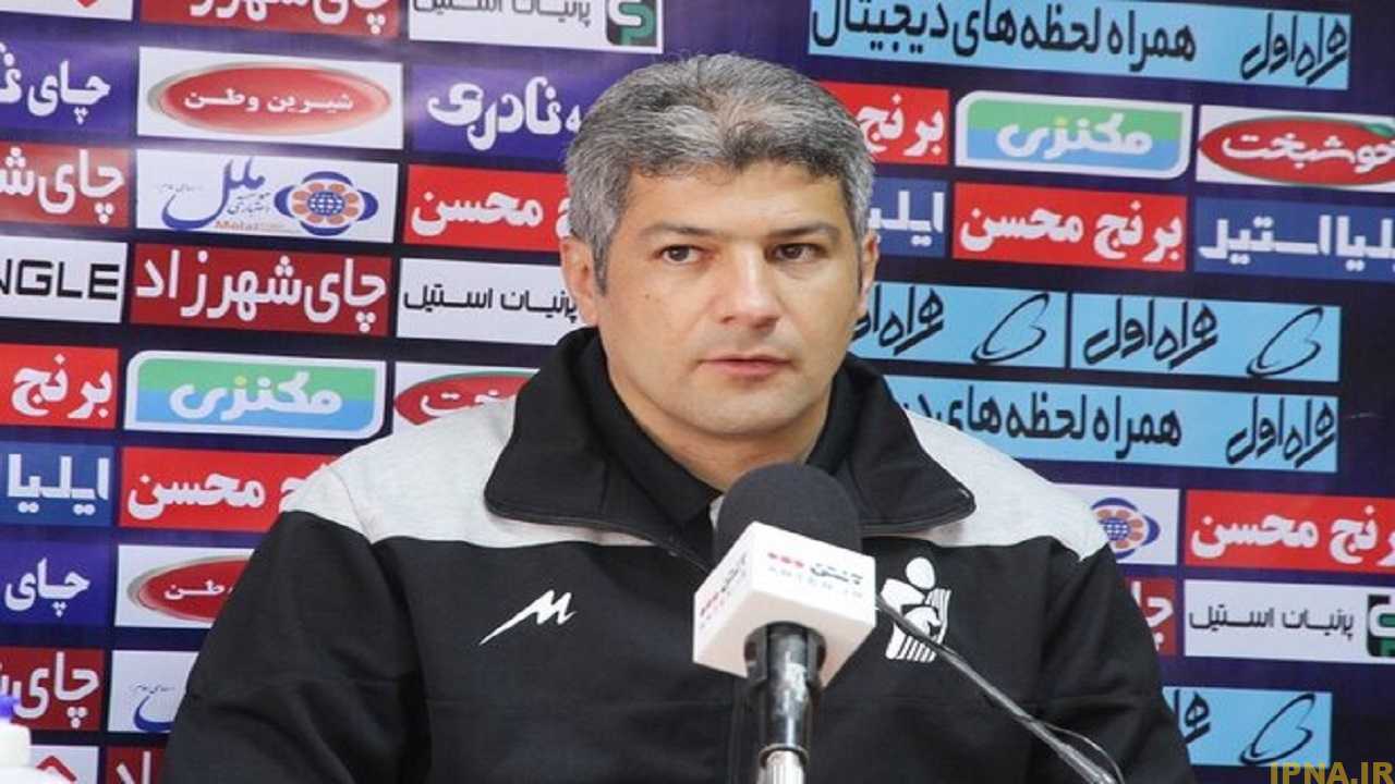 از داور گله دارم