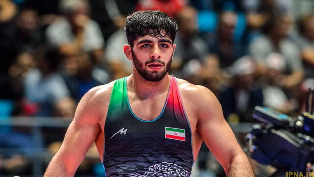 شگرد قهرمان استقلالی کشتی جهان برای شکست ناپذیر بودن