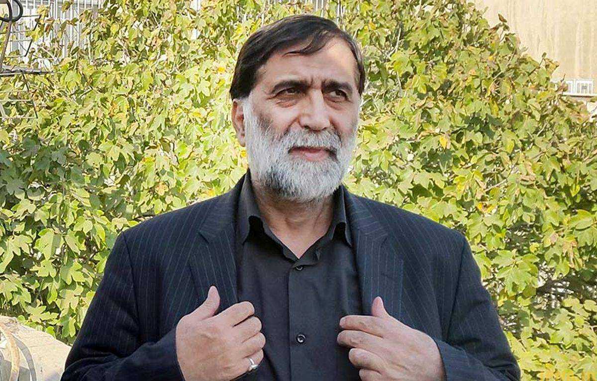 پست آجرلو پس از برکناری از مدیرعاملی استقلال+ عکس