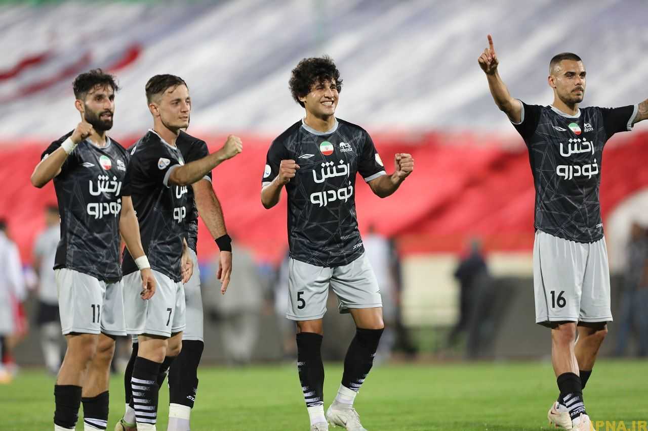 گزارش تصویری از برد تراکتور مقابل پرسپولیس