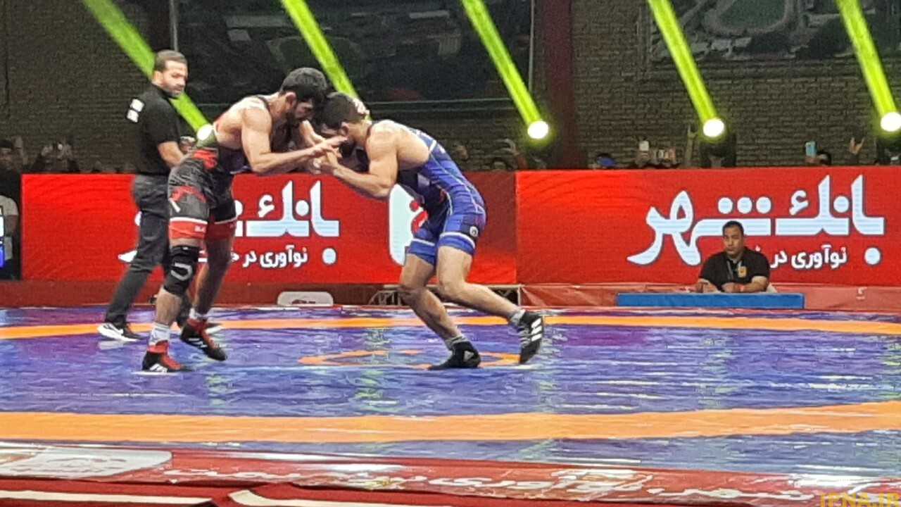 برتری بانک شهر مقابل ستارگان ساری/ بازگشت حسن یزدانی به میادین