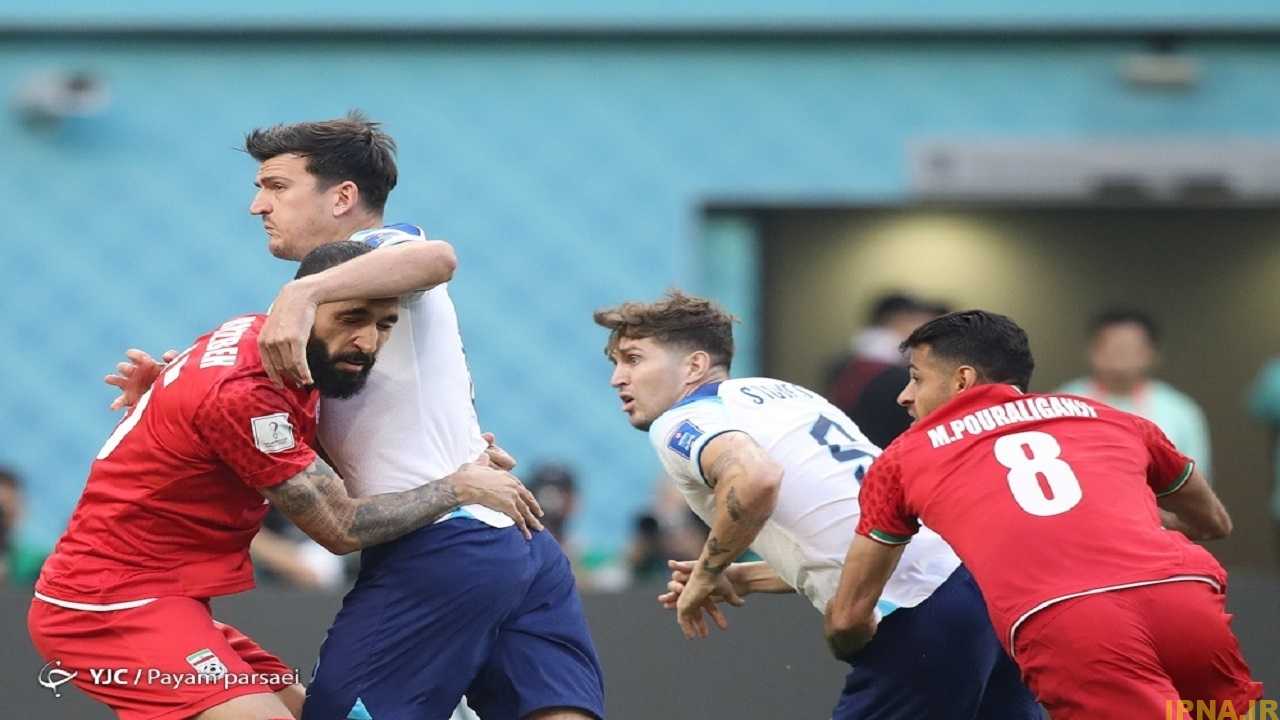 عسگری: داور بازی باید یک پنالتی به نفع انگلیس می‌گرفت