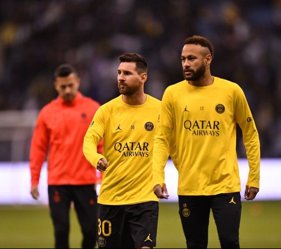 منتخب النصر و الهلال ۴- پاری سن ژرمن ۵/ آتش ارتش گالتیه سنگین تر بود