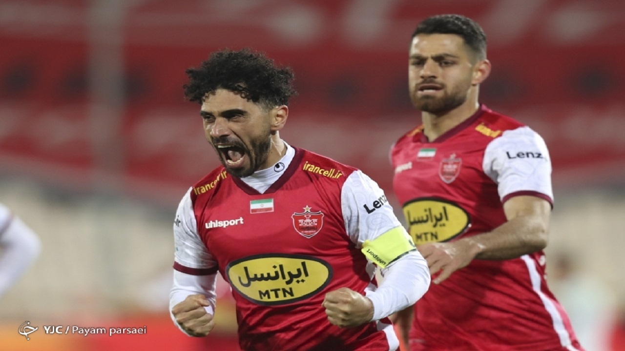 عالیشاه: من تا پایان فصل با پرسپولیس قرارداد دارم