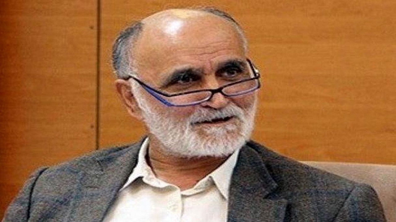 اولیایی: خطر محرومیت فوتبال ایران را تهدید می کند/ صدور مجوز حرفه ای سرخابی ها اراده عمومی می خواهد