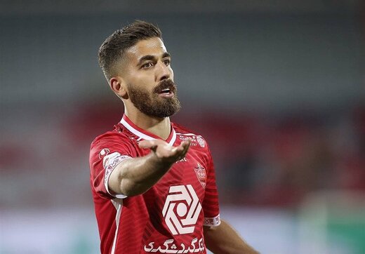 مخالفت پرسپولیس با جدایی مدافع نیمکت‌نشین