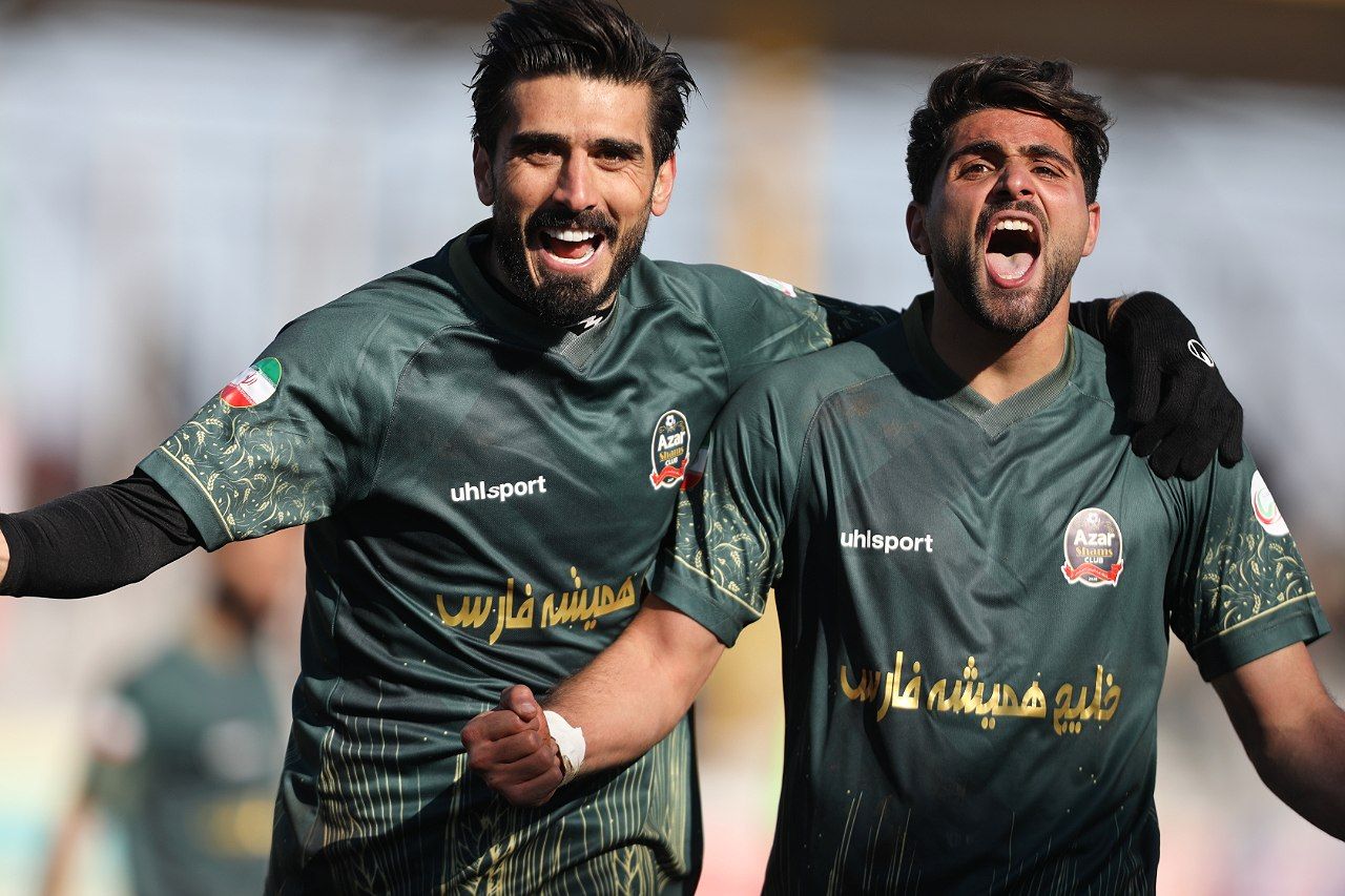 گزارش تصویری از برد ۴ بر یک شمس آذر قزوین مقابل شهرداری همدان