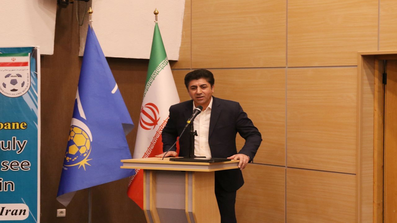 ممبینی:تا جام ملت‌های آسیا برای فیفادی‌ها برنامه داریم