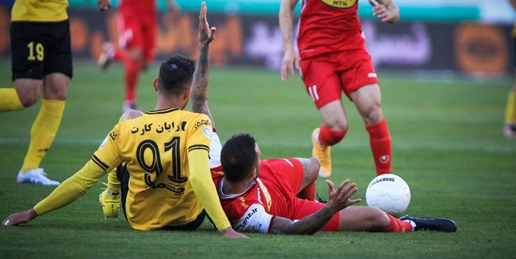 زمان دیدار پرسپولیس و مس رفسنجان تغییر کرد