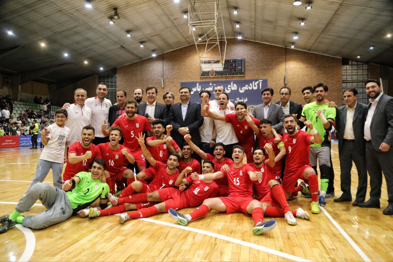 گزارش تصویری از برد پرگل ایران مقابل ازبکستان از دریچه دوربین اکبر داداش زاده