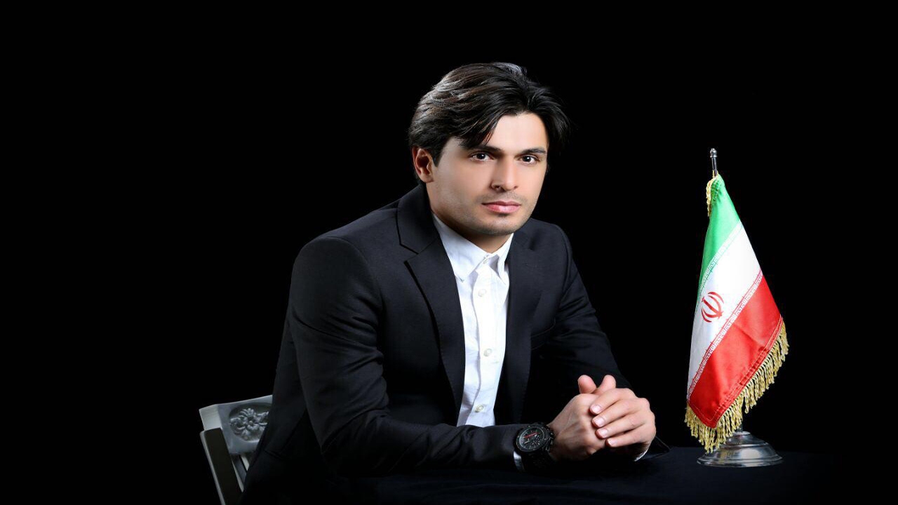 صعود با نماینده شورای شهر به لیگ برتر!