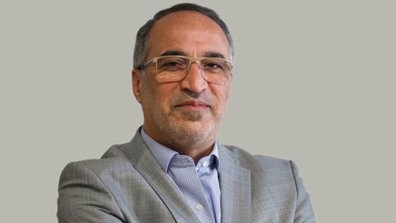 واعظ آشتیانی: حل مشکل مالکیت سرخابی ها شبهه انگیز است/ آقایان با تصمیمات خود باعث محرومیت  می شوند