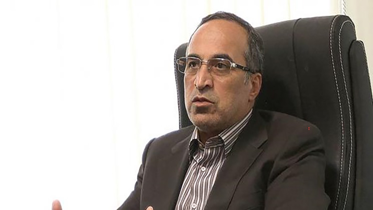 آشتیانی: ابقای مدیران استقلال و پرسپولیس برای پاسخگویی بهترین کار بود/ قربان‌زاده روی وظایف اقتصادی‌اش تمرکز کند