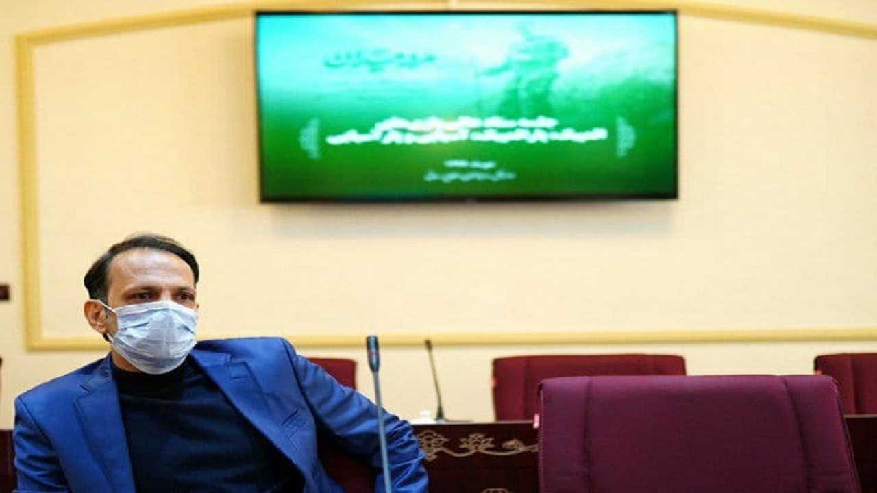 توقع بیشتری از پورشیب و خدابخشی برای خویشتن داری دارم