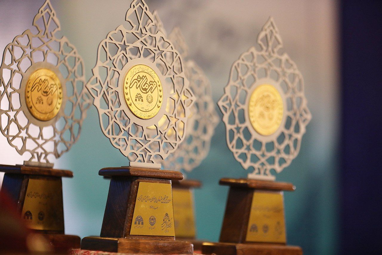گزارش تصویری از سومین آیین تجلیل از قهرمانان ملی و فراملی ورزش استان قزوین