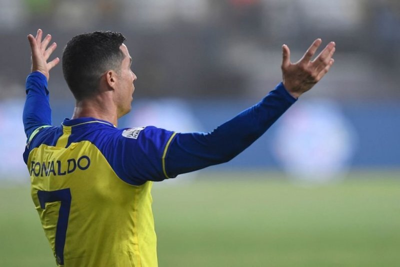 الاتحاد قهرمان لیگ عربستان شد/دست رونالدو به جام نرسید
