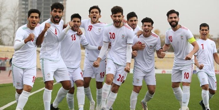 مربی استقلالی دستیار عنایتی نمی‌شود