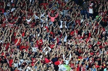 اقدام عجیب یک هوادار پرسپولیس در کنسرت خواننده مطرح