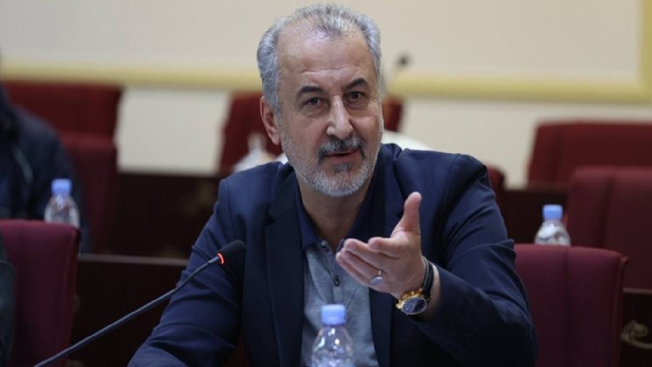 اعتراض درویش به تعیین سقف قرارداد بازیکنان