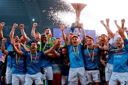 دختر مارادونا: ناپولی نگذاشت به استادیوم پدرم بروم