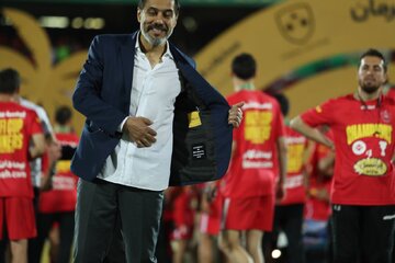 رسمی؛ پیروانی همچنان مدیر پرسپولیس