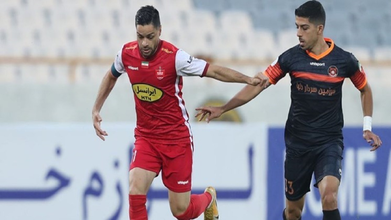 خداحافظی کمال کامیابی نیا با هواداران پرسپولیس
