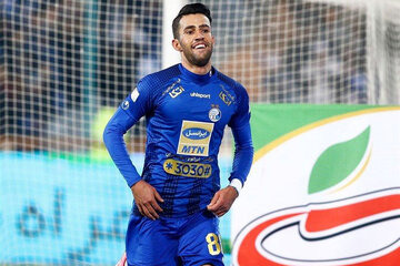 عکس/ اولین گل فصل استقلال به نام هافبک محبوب نکونام