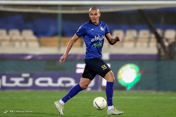من دیگر به ایران برنمی‌گردم؛ استقلال باید همه پولم را بدهد!