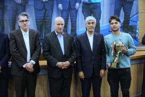 هاشمی: برای توسعه فوتبال الکترونیک تیمهای لیگ برتری باید به سمت تیم‌داری در این رشته بروند