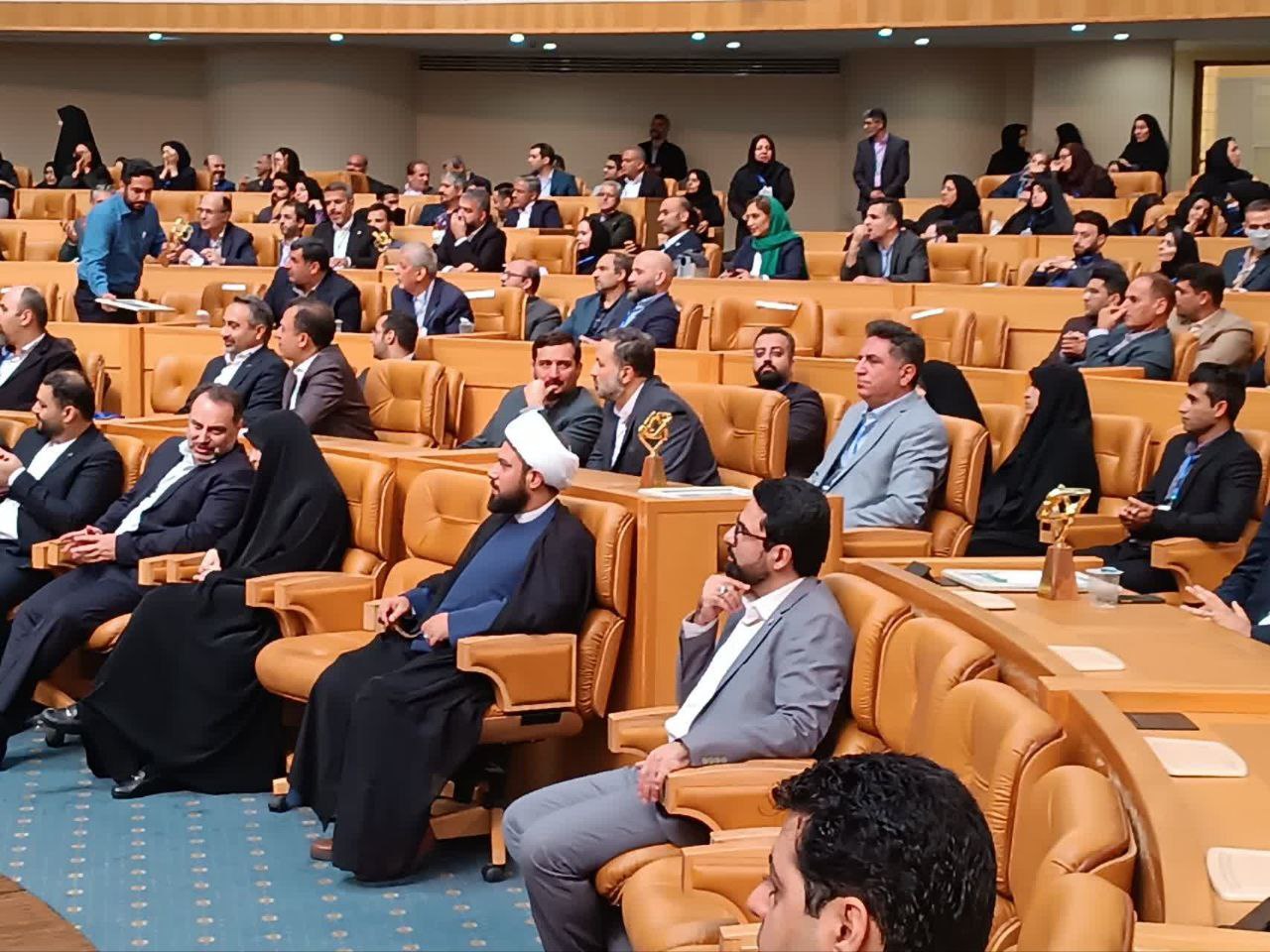 آسایشگاه کهریزک البرز به عنوان واحد نمونه ملی، نشان استاندارد در حوزه سالمندی دریافت کرد