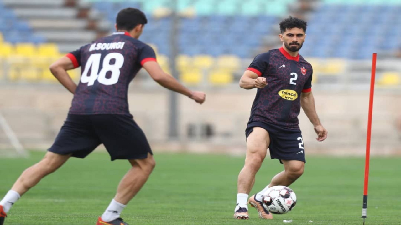 نمایندگان بازرسی کل کشور میهمان ویژه تمرین پرسپولیس