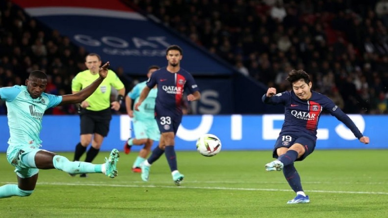 صعود پاری سن ژرمن به صدر جدول با عبور از مون پولیه