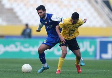 بازگشت هافبک اخراجی به استقلال