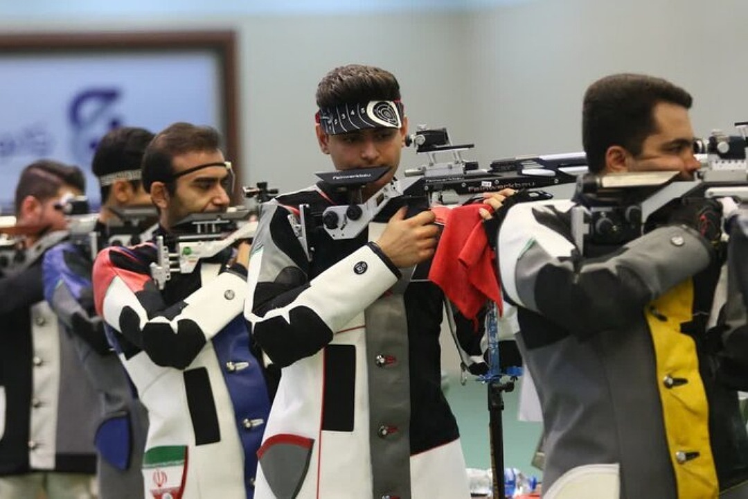حفاری قهرمان لیگ برتر تپانچه شد