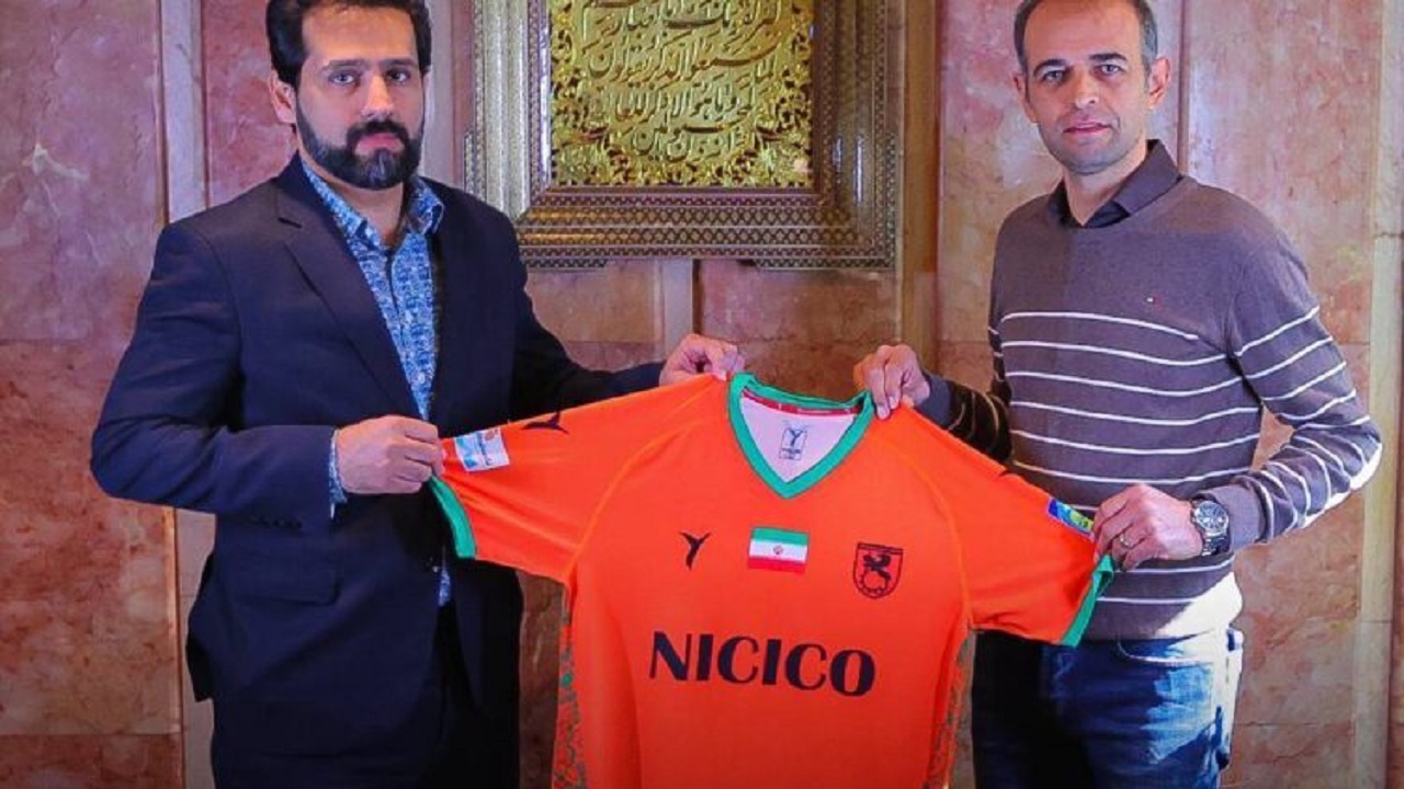 نویدکیا سرمربى مس رفسنجان شد