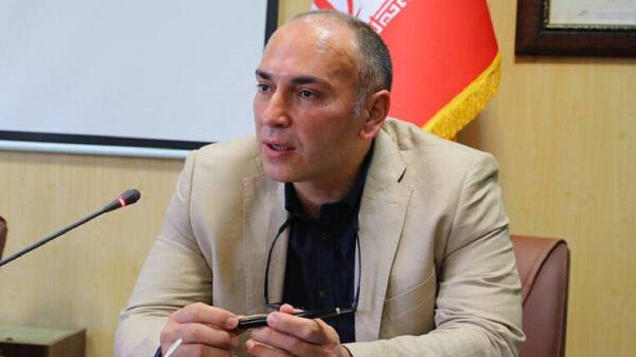 موفقیت در شنا دست یافتنی است/ یک مربی خوب برای مذاکره به ایران می‌آید