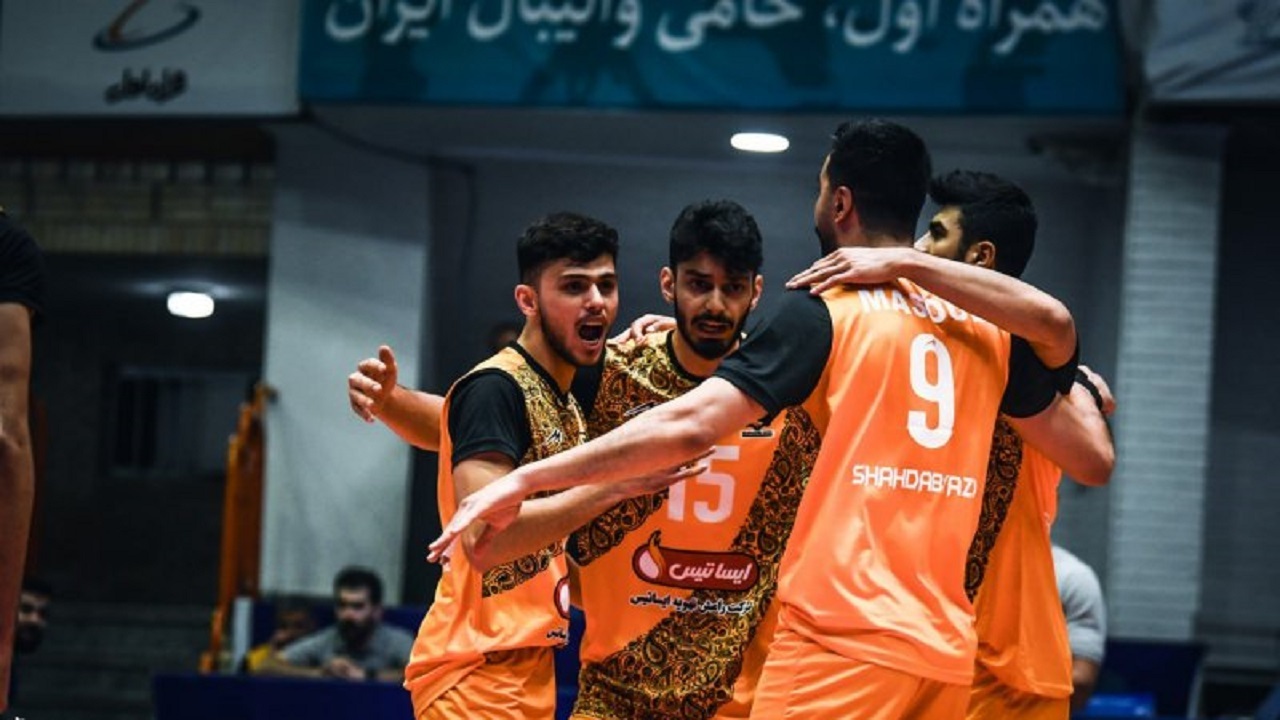 شهدب یزد با عبور از ایفاسرام راهی نیمه نهایی شد