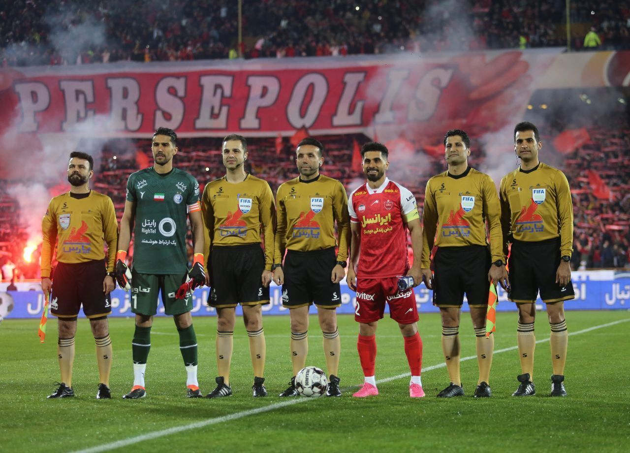 استقلال و پرسپولیس نقره داغ شدند