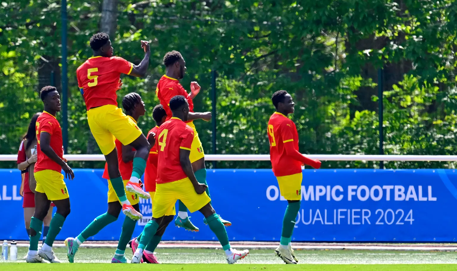 Guinea win play-off to secure final Olympic spot