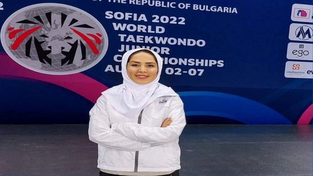بانوی داوری تکواندو ایران در پارالمپیک پاریس قضاوت می‌کند