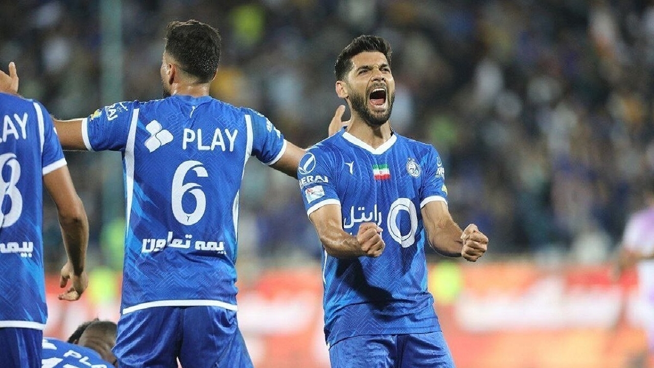 هافبک استقلال پایش را به تیغ جراحان سپرد