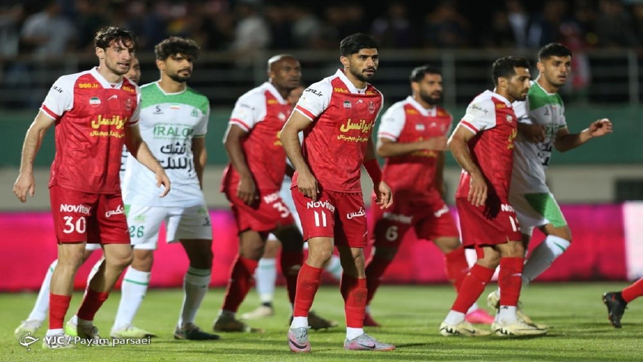 آشتیانی: تعویض‌های اوسمار به ضرر پرسپولیس تمام شد/ پرسپولیس از لحاظ فنی بهتر از سپاهان است
