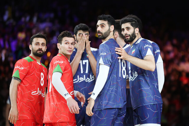 تیم ملی والیبال در بحران