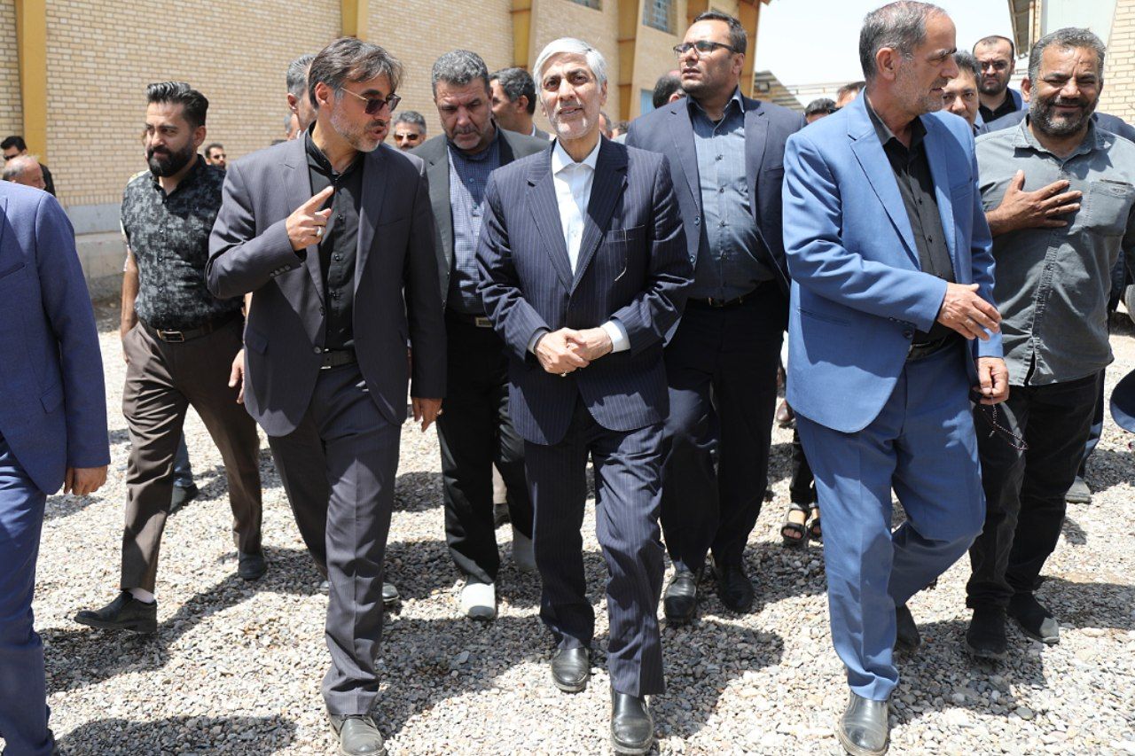 گزارش تصویری از افتتاح زورخانه دانسفهانِ شهرستان بوئین زهرا در استان قزوین با حضور وزیر ورزش و جوانان