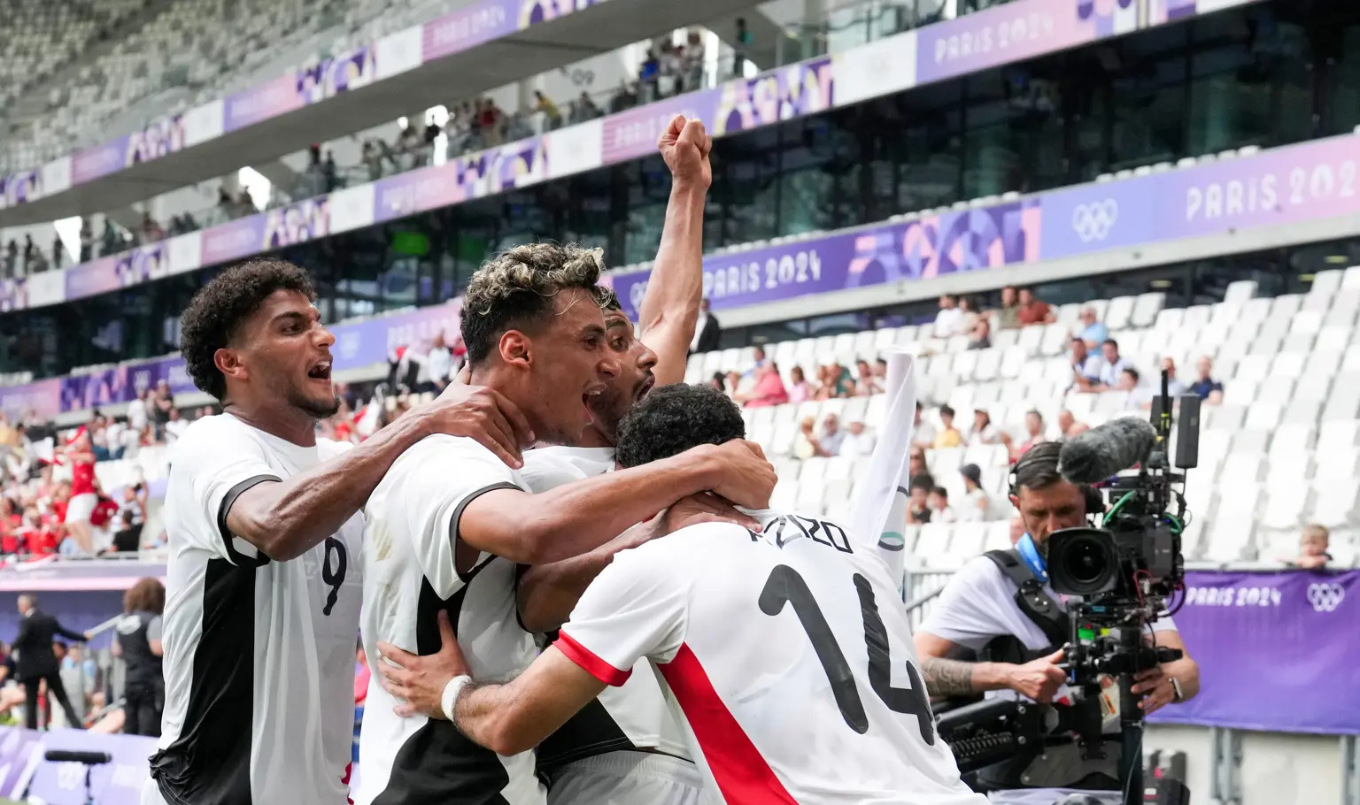 Egypt stun Spain to advance as Dominican Republic head home