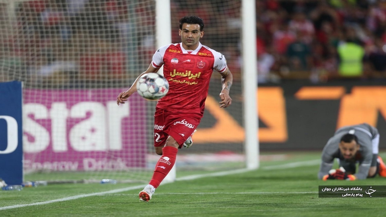 آل‌کثیر با پرسپولیس تمدید کرد