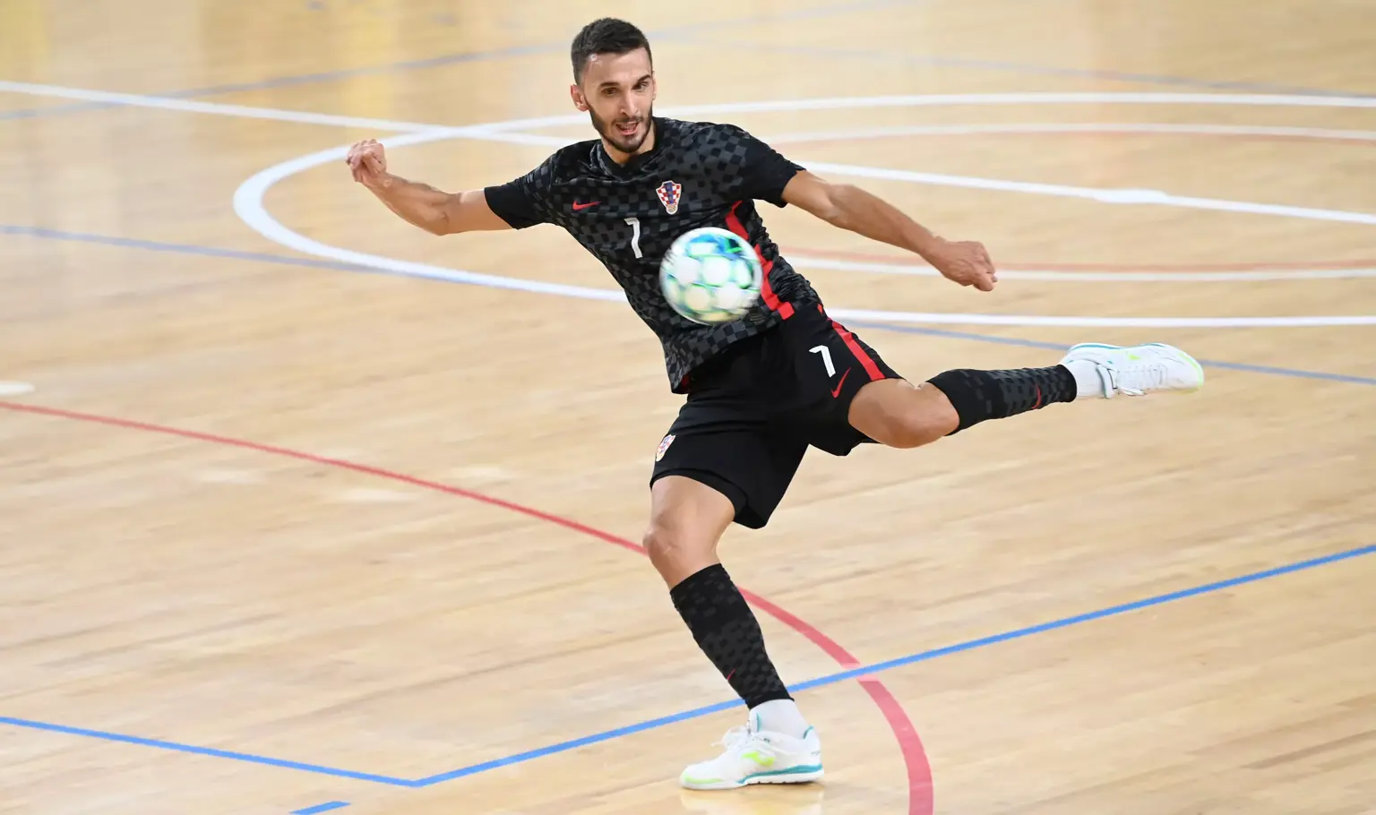 Jelovcic, Marinovic lead Croatian cast