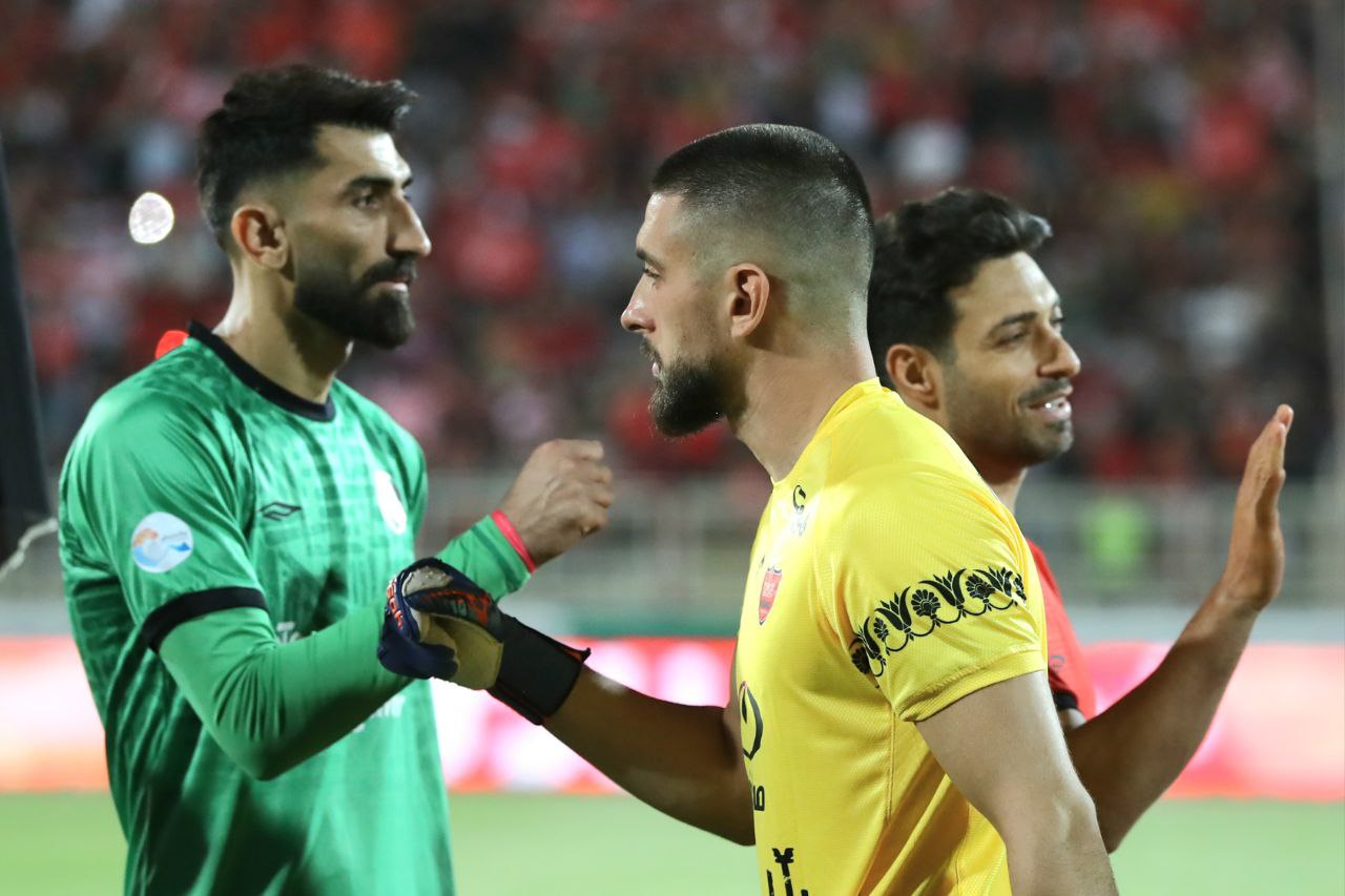 پوشش تصویری بازی تراکتور و پرسپولیس لیگ ۲۴